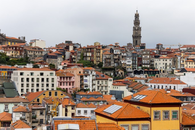 Torre dos Clérigos, Porto