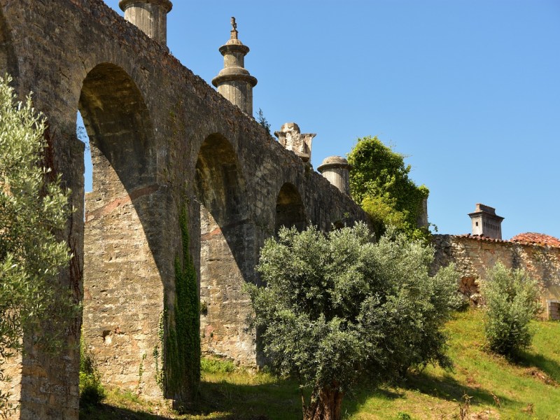 Pegões Altos Aqueduct