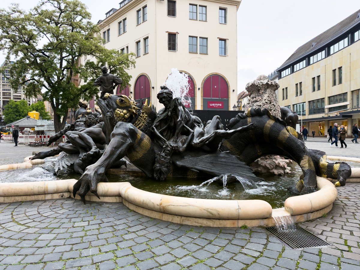 Ehekarussell-Brunnen